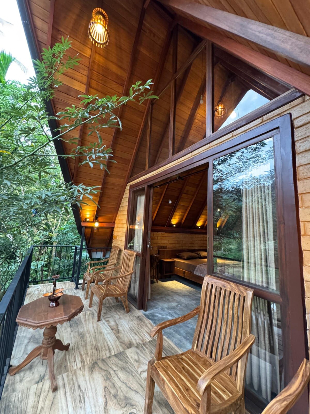 Observation Studio Unit